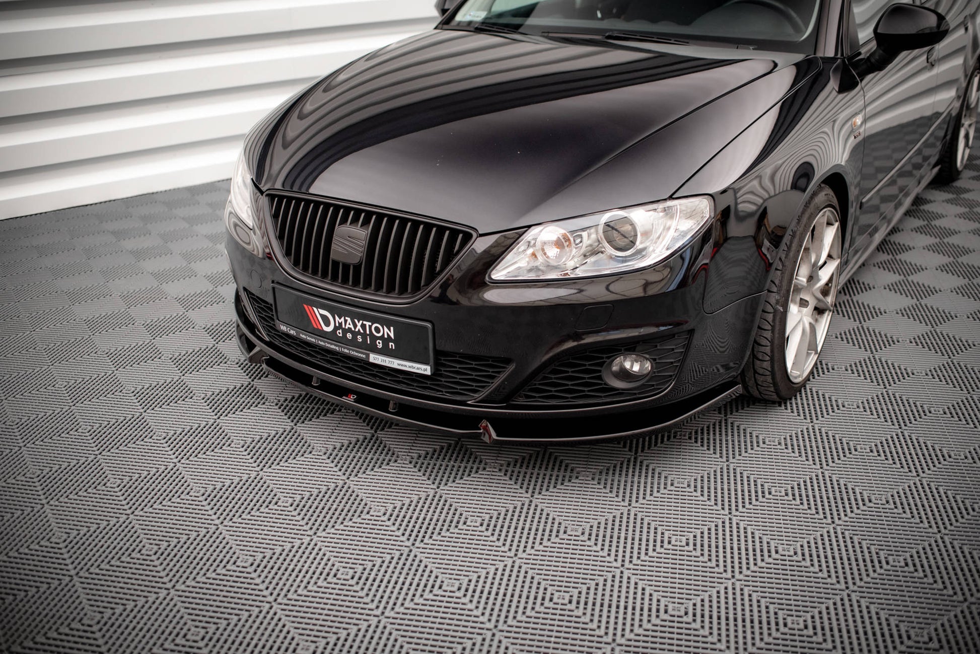 Front Ansatz V.1 für Seat Exeo Carbon Look