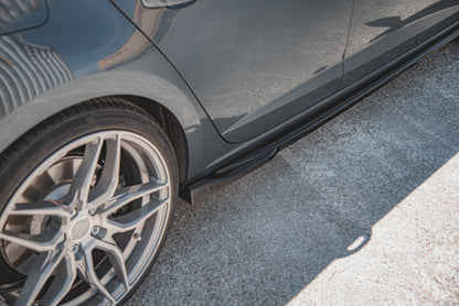 Seitenschweller Ansatz für V.4 Seat Leon Cupra / FR Mk3 FL schwarz matt