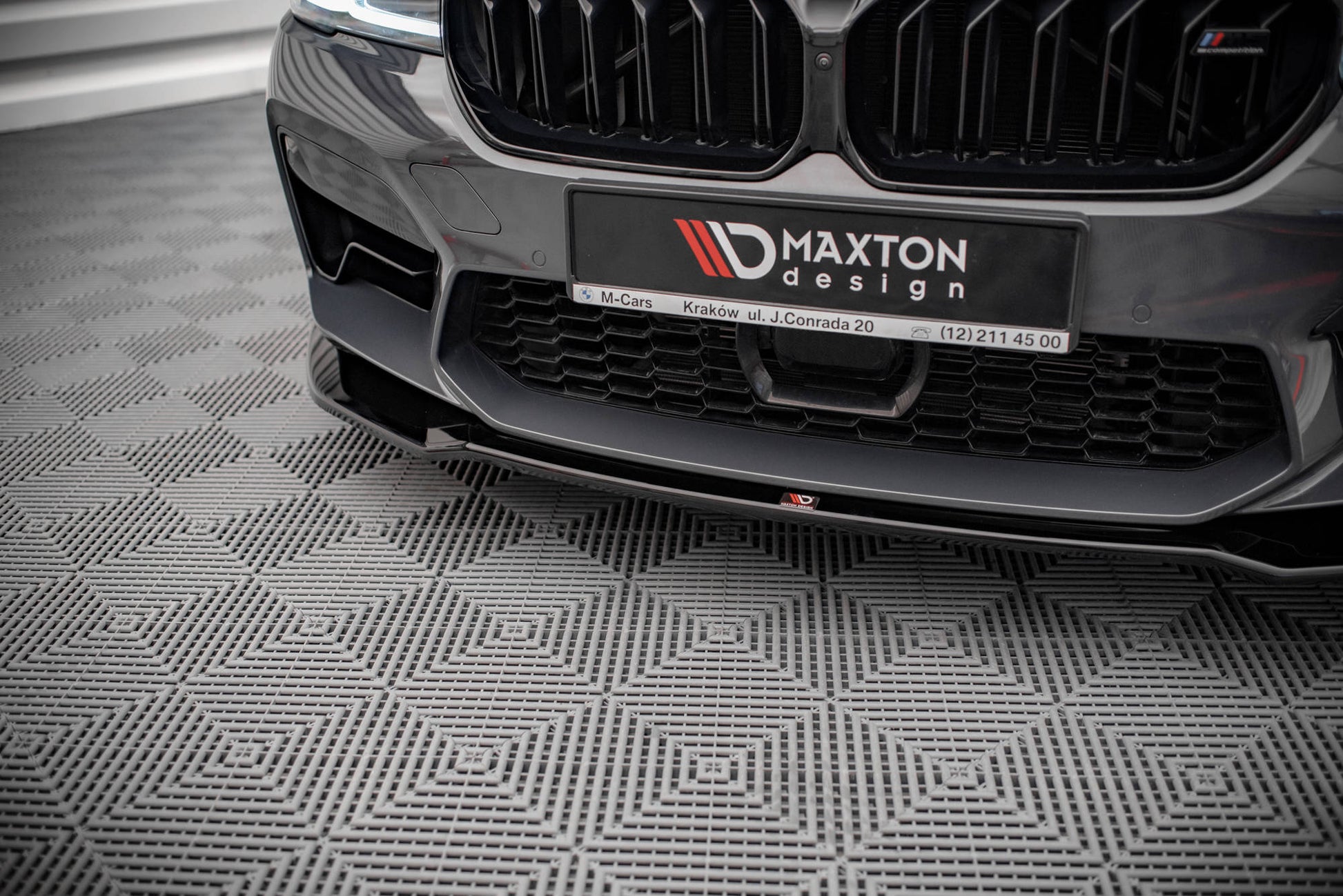 Front Ansatz V.2 für BMW M5 F90 Facelift schwarz Hochglanz