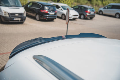 Spoiler CAP für Ford Mondeo Kombi Mk5 Facelift Carbon Look