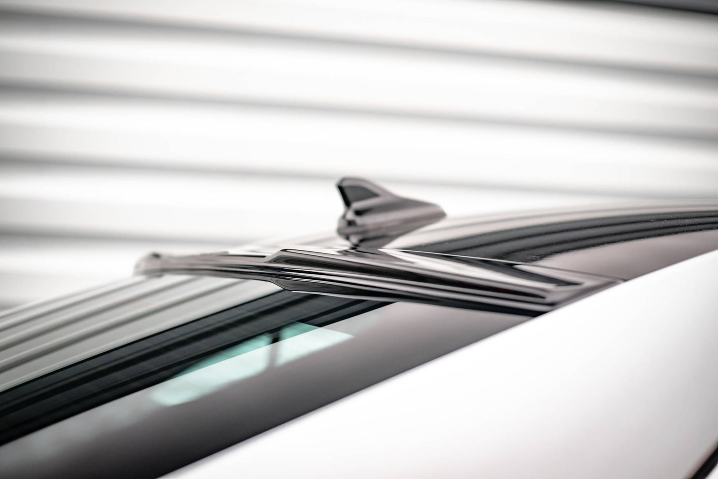 Heckscheiben Spoiler für Skoda Octavia Liftback Mk4 schwarz Hochglanz