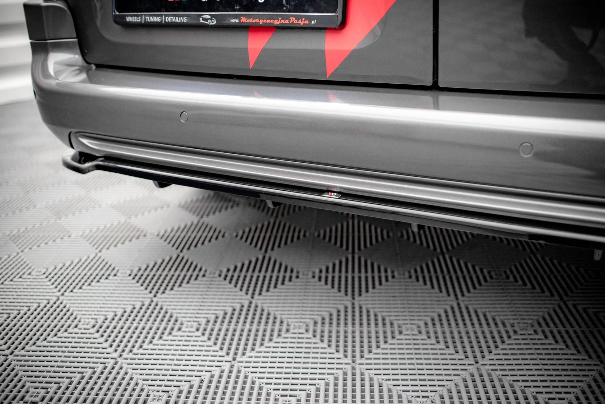Mittlerer Diffusor Heck Ansatz DTM Look für Peugeot Partner Mk3 schwarz matt