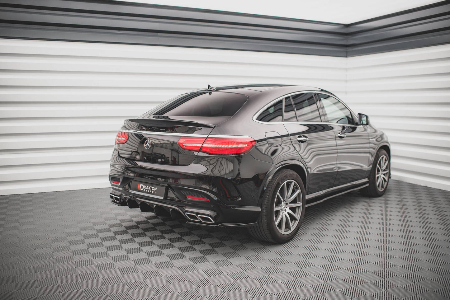 Heck Ansatz Flaps Diffusor V.1 für Mercedes-Benz GLE Coupe 63 AMG C292 schwarz Hochglanz