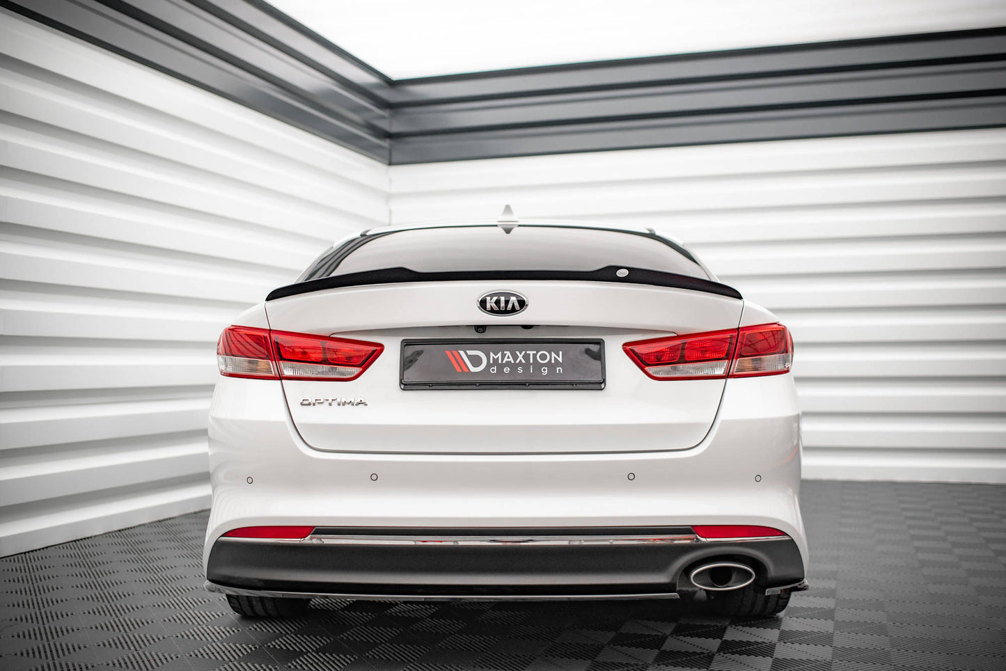 Spoiler CAP für Kia Optima Mk4 schwarz matt