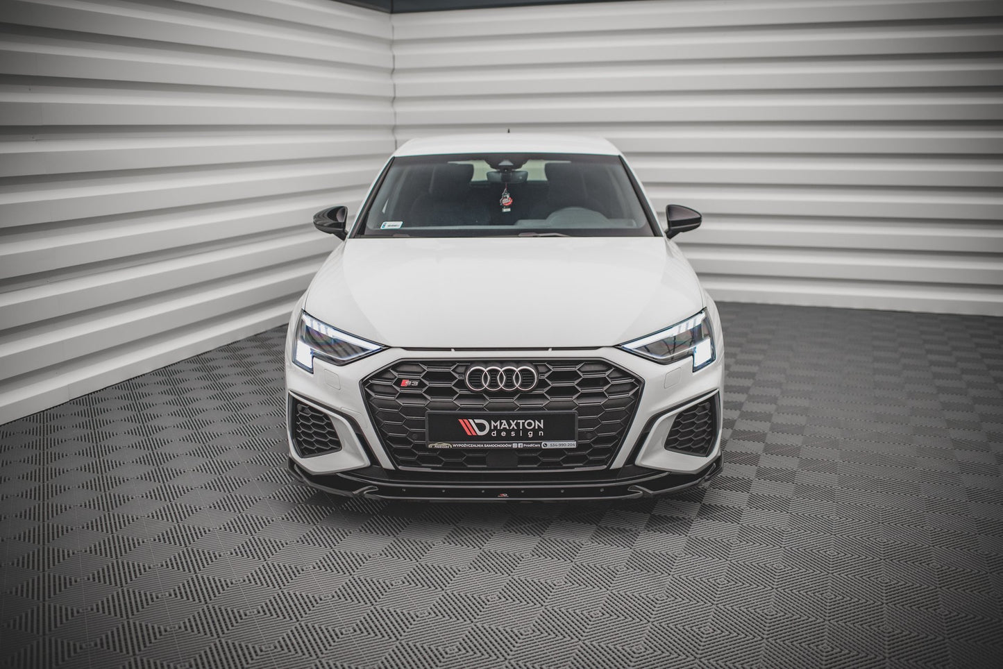 Front Ansatz V.3 für Audi S3 / A3 S-Line 8Y Carbon Look