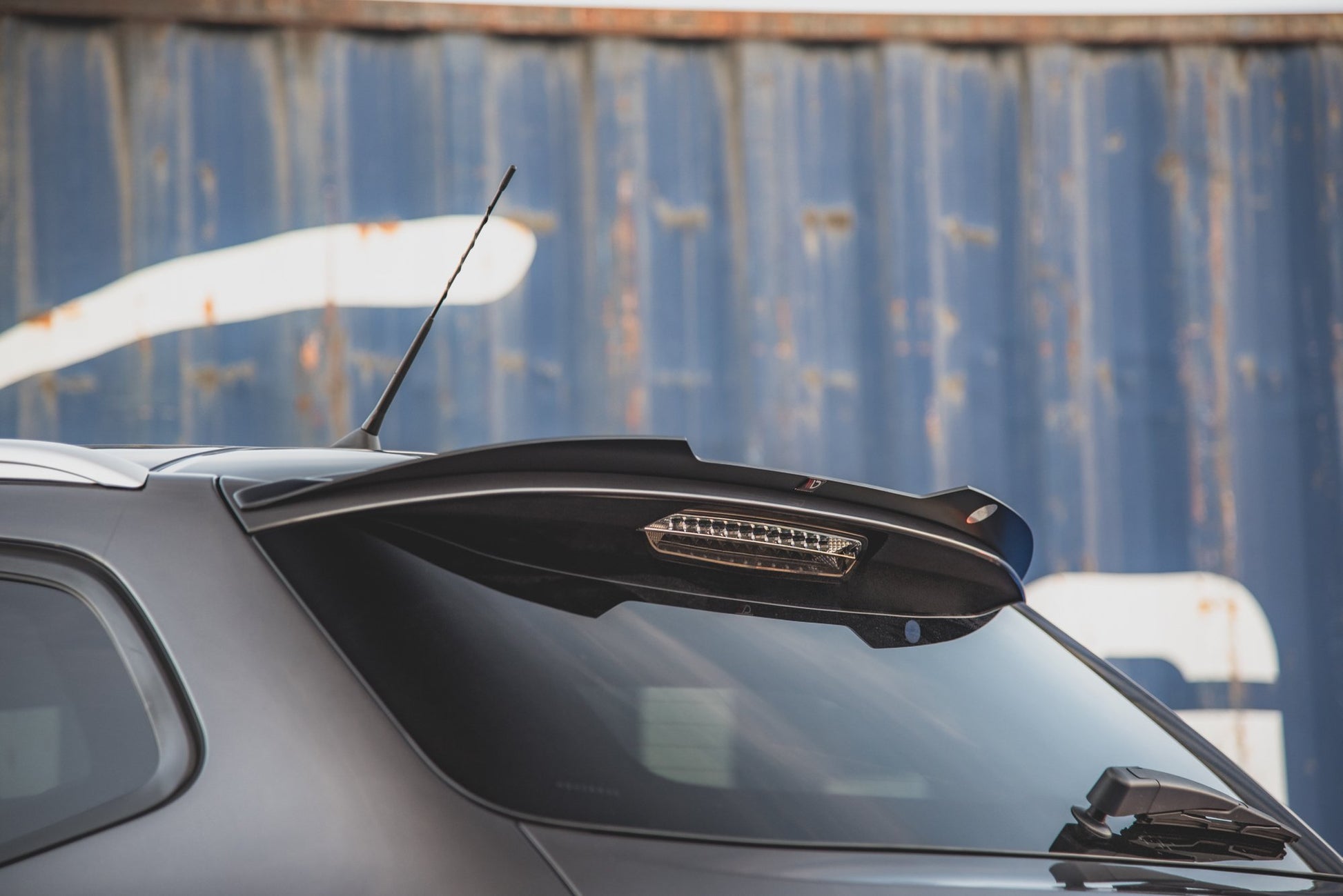 Spoiler CAP für Peugeot 308 SW Mk2 Facelift schwarz matt