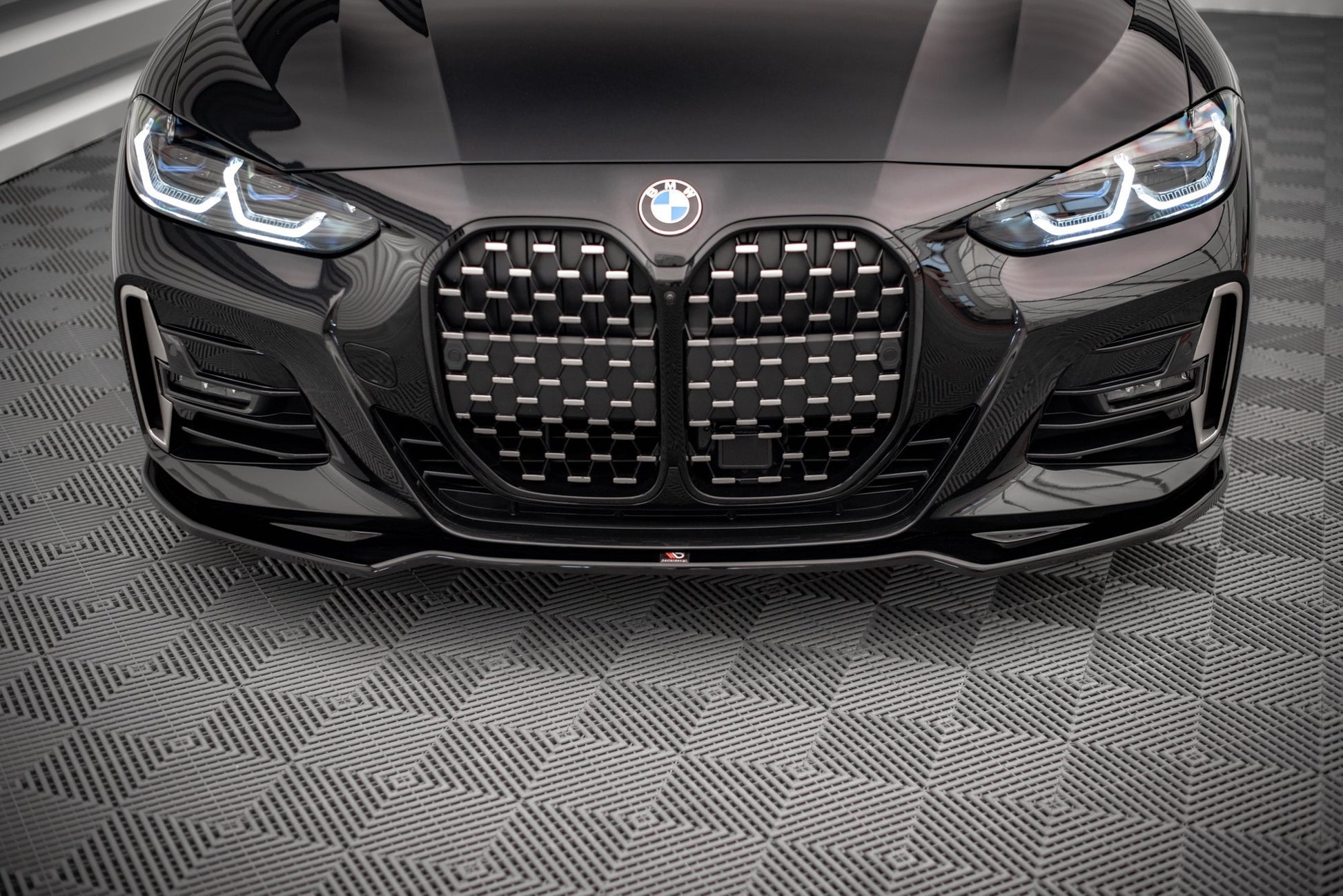 Front Ansatz V.3 für BMW 4er M-Paket G22 schwarz Hochglanz