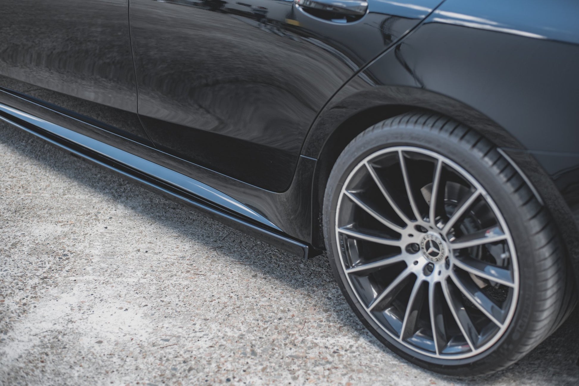 Seitenschweller Ansatz für Mercedes-Benz CLS AMG-Line / 53AMG C257 schwarz matt