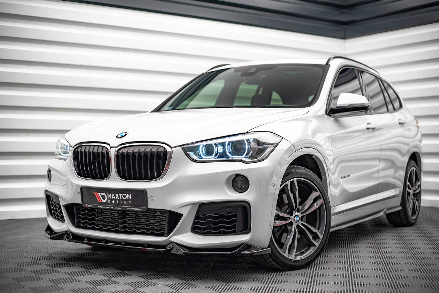 Front Ansatz V.2 für BMW X1 M-Paket F48 schwarz matt