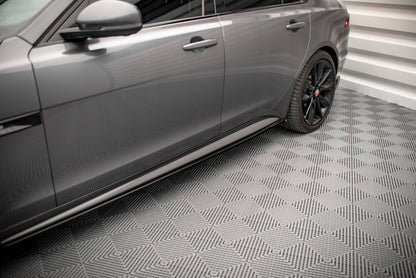 Seitenschweller Ansatz für Jaguar XF R-Sport Mk2 Carbon Look