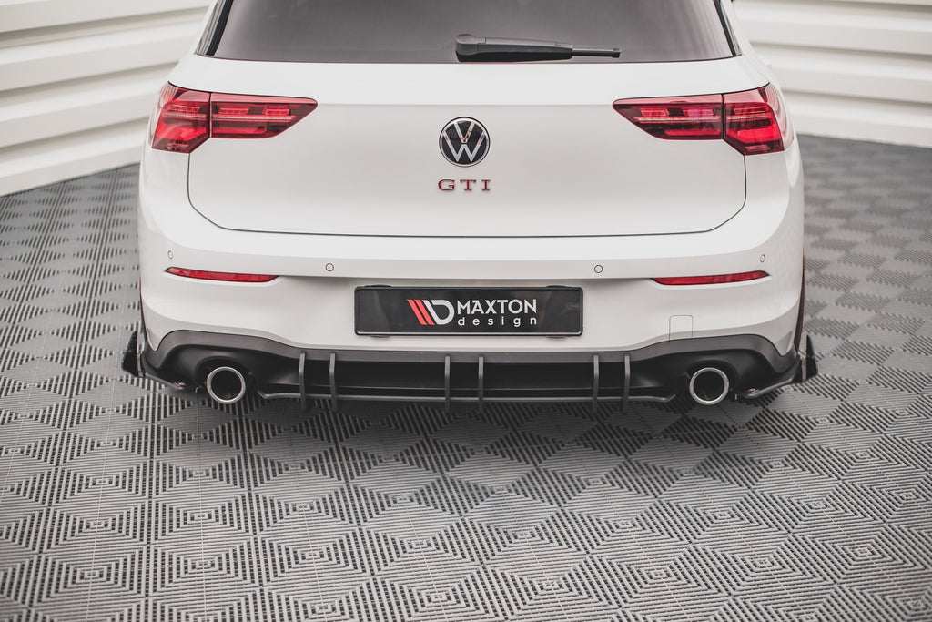 Robuste Racing Heckschürze V.2 für Volkswagen Golf 8 GTI