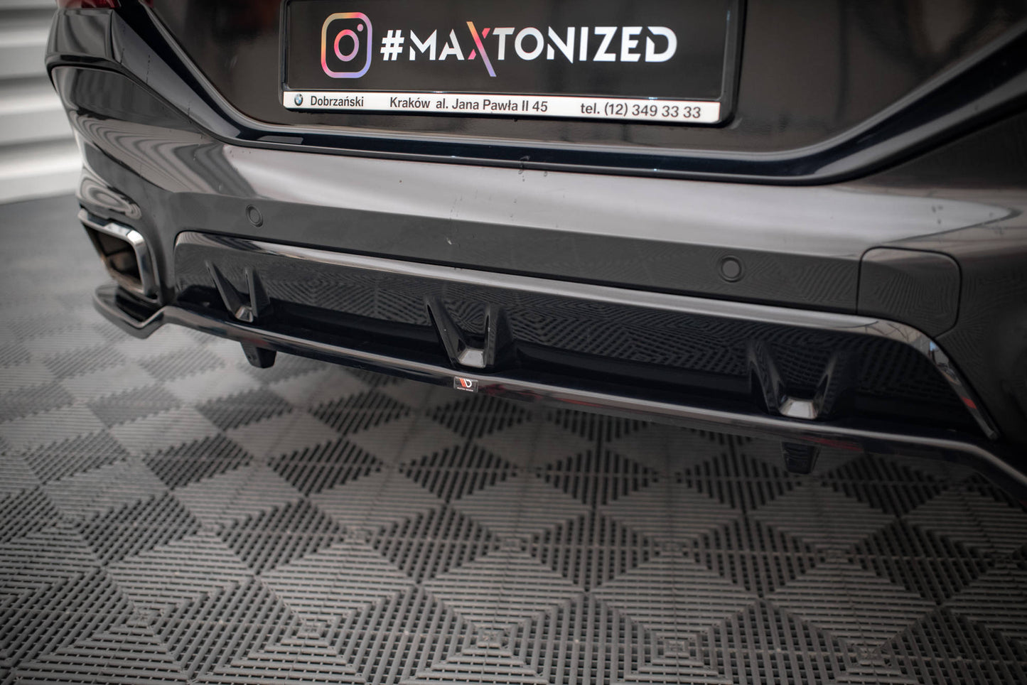 Mittlerer Diffusor Heck Ansatz DTM Look für V.3 BMW X6 M-Paket G06 schwarz matt