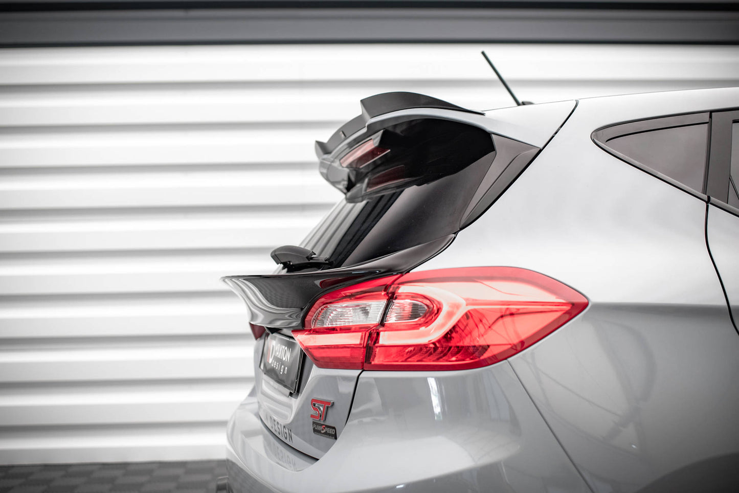Heckscheiben Spoiler für Ford Fiesta Standard/ ST-Line/ ST Carbon Look