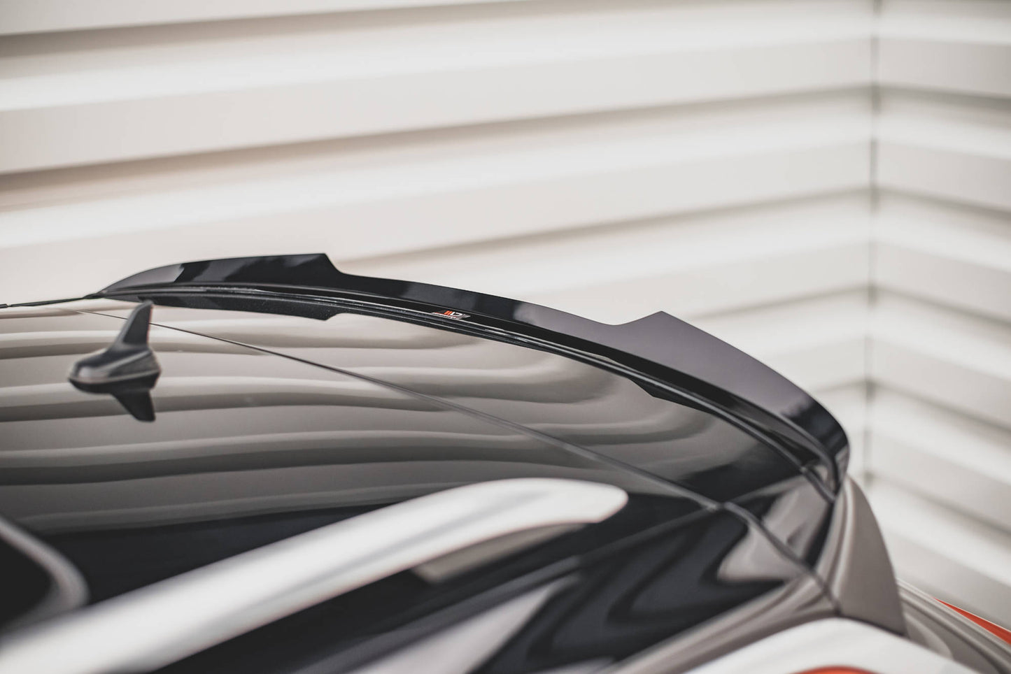 Spoiler CAP für Volkswagen T-Roc Mk1 Carbon Look