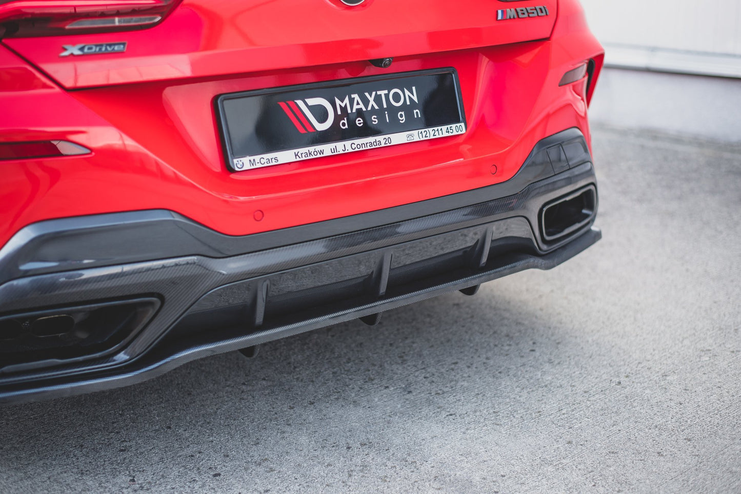 Mittlerer Diffusor Heck Ansatz DTM Look für BMW 8 Coupe M-Paket G15 schwarz matt