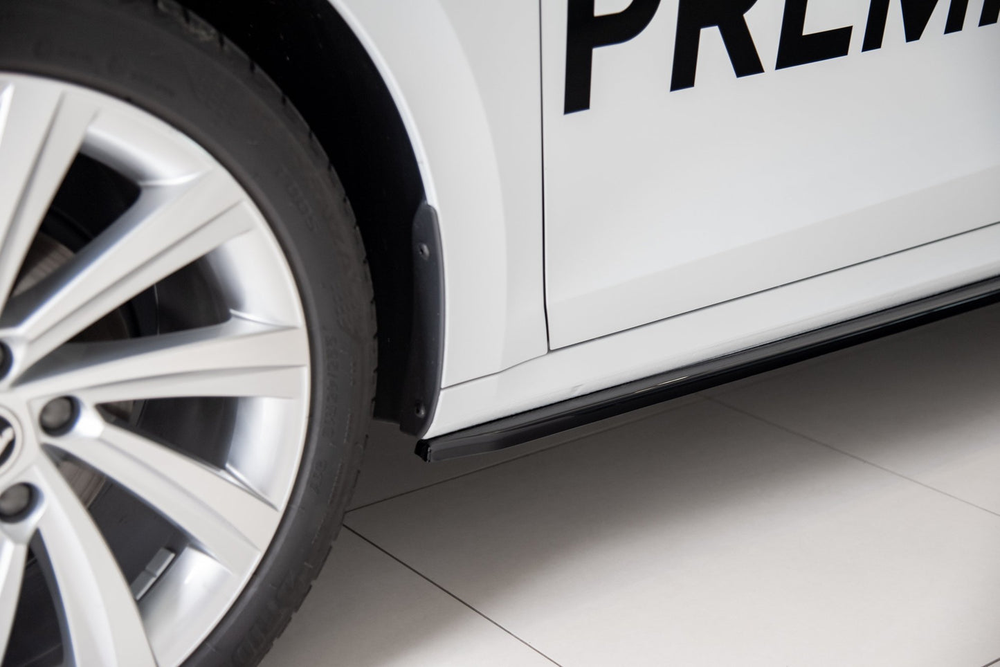 Seitenschweller Ansatz für V.2 für Skoda Octavia Mk4  Carbon Look