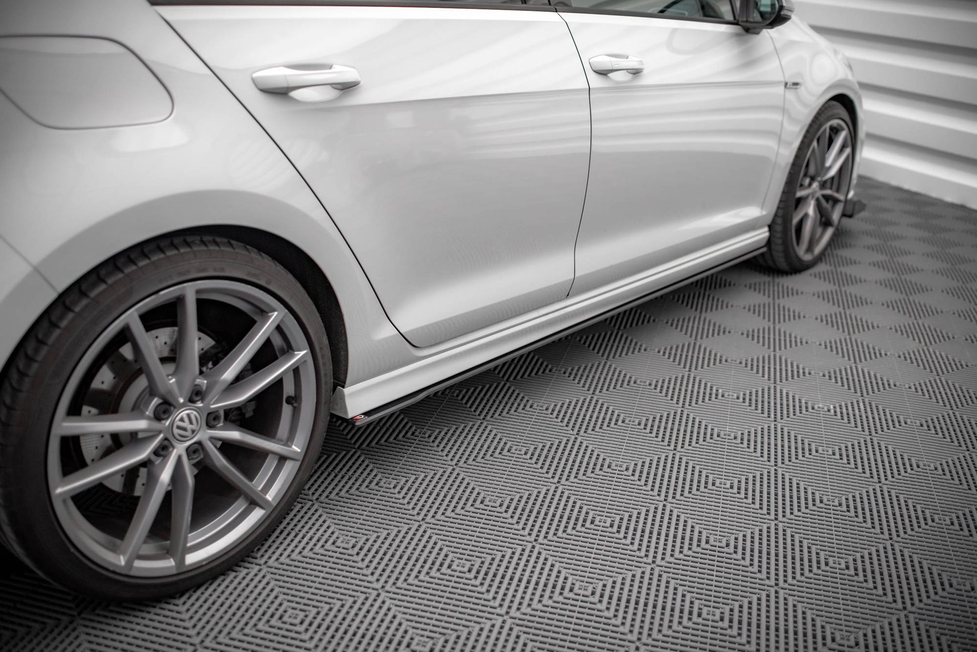 Street Pro Seitenschweller Ansatz für Volkswagen Golf R Mk7