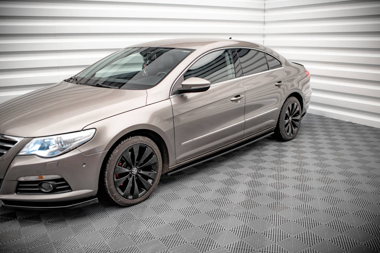 Seitenschweller Ansatz für V.2 für Volkswagen Passat CC schwarz Hochglanz