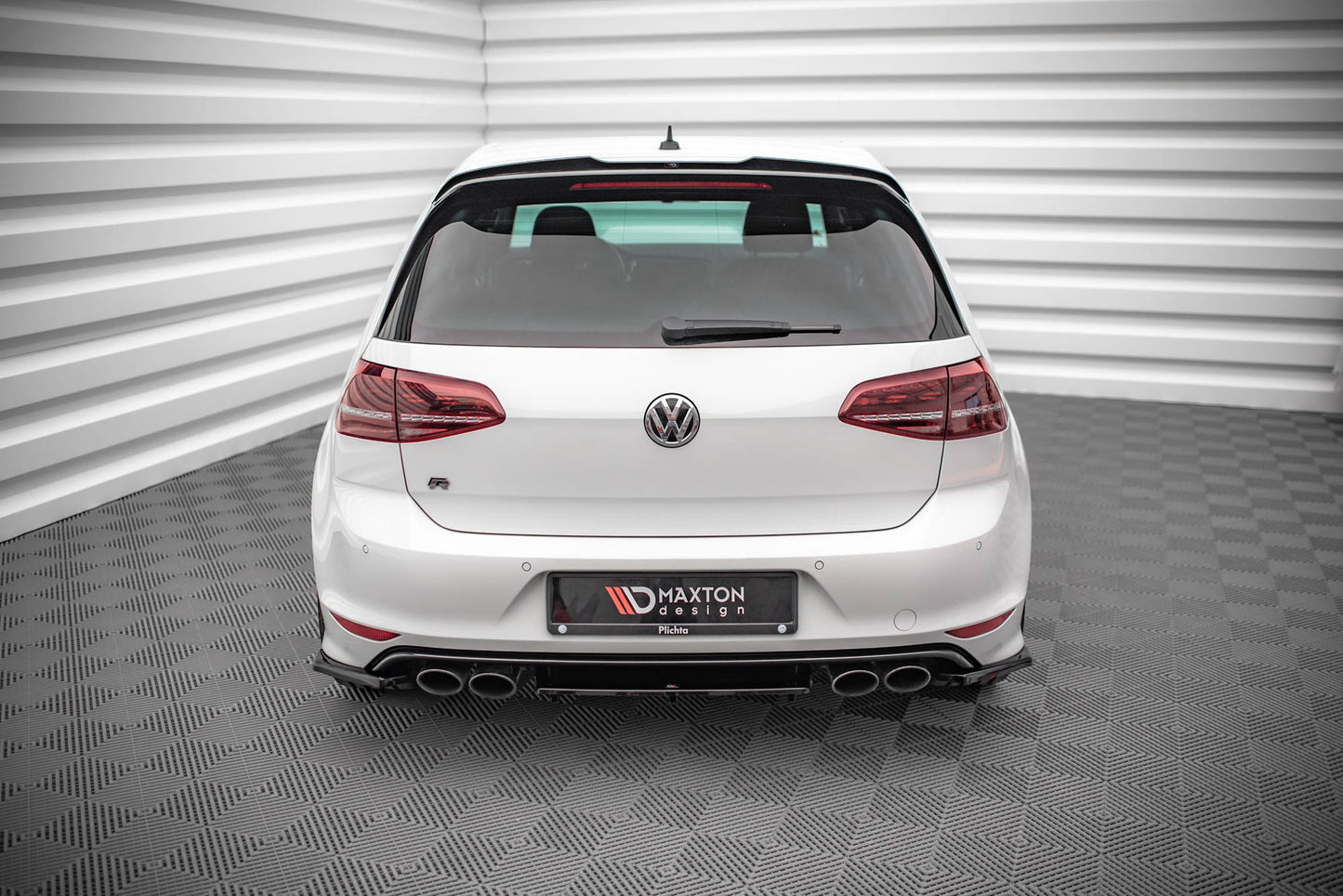Heck Ansatz Flaps Diffusor V.3 für Volkswagen Golf R Mk7 Carbon Look