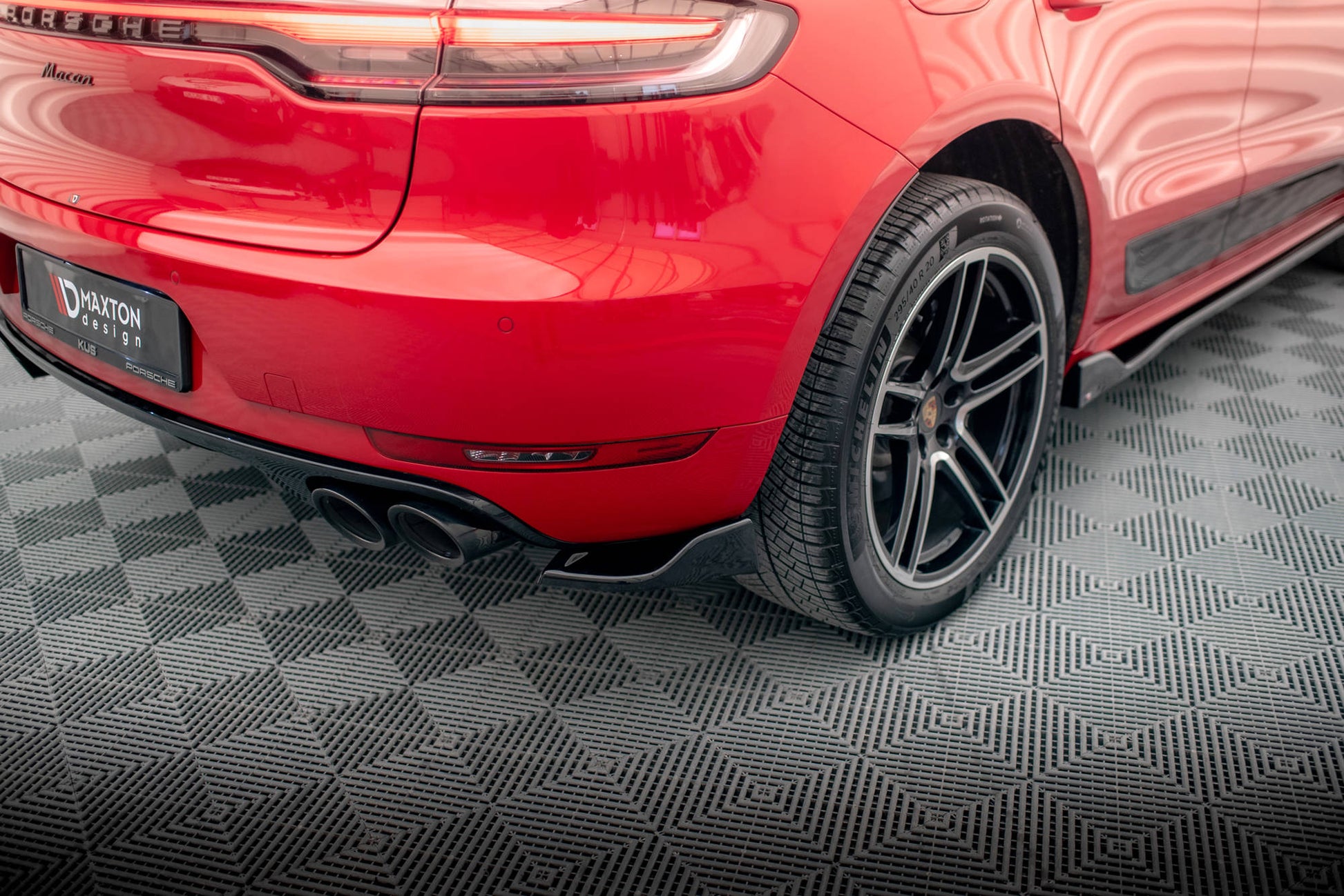 Heck Ansatz Flaps Diffusor für Porsche Macan Mk1 Facelift schwarz matt
