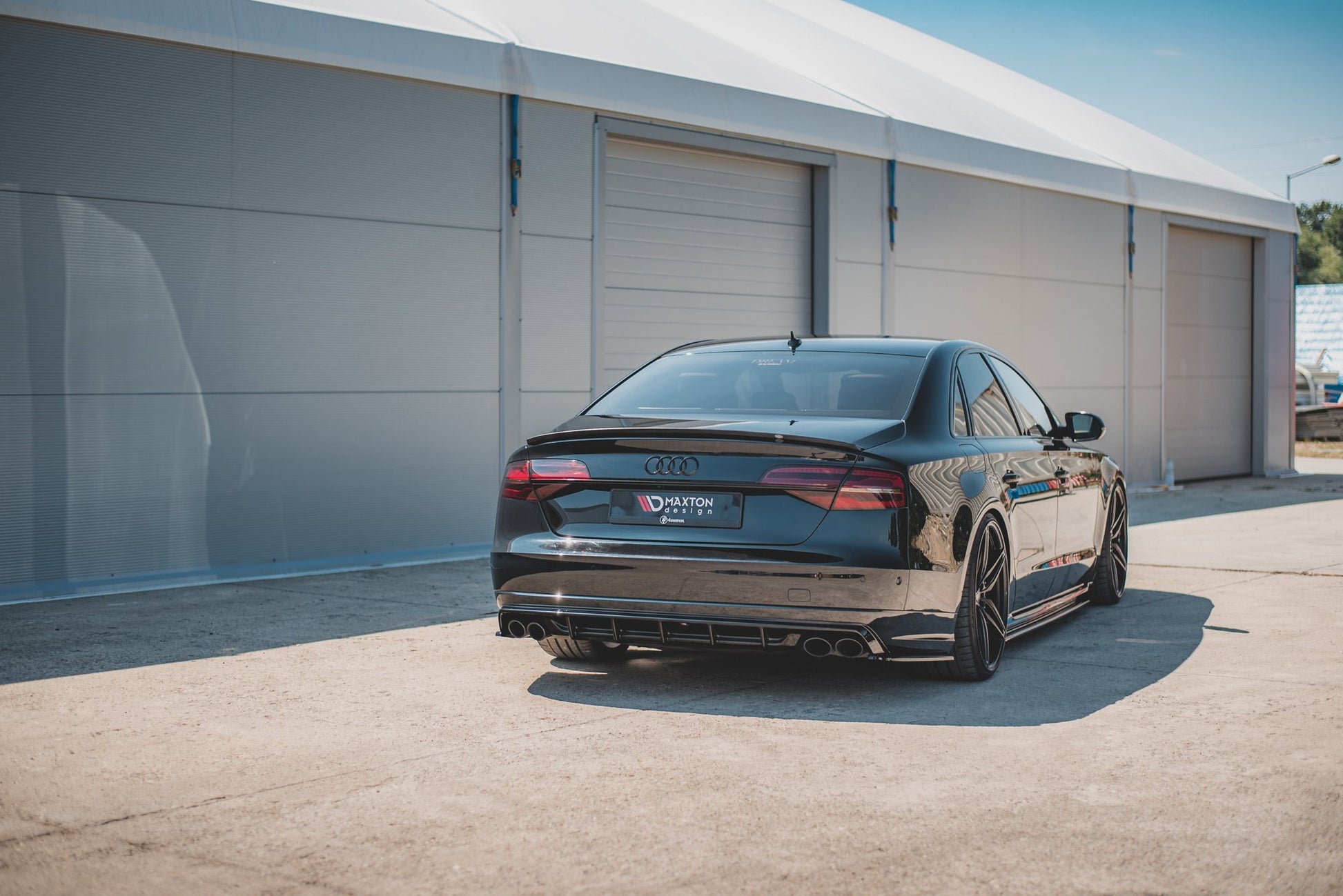 Heck Ansatz Flaps Diffusor V.2 für Audi S8 D4 Facelift schwarz matt