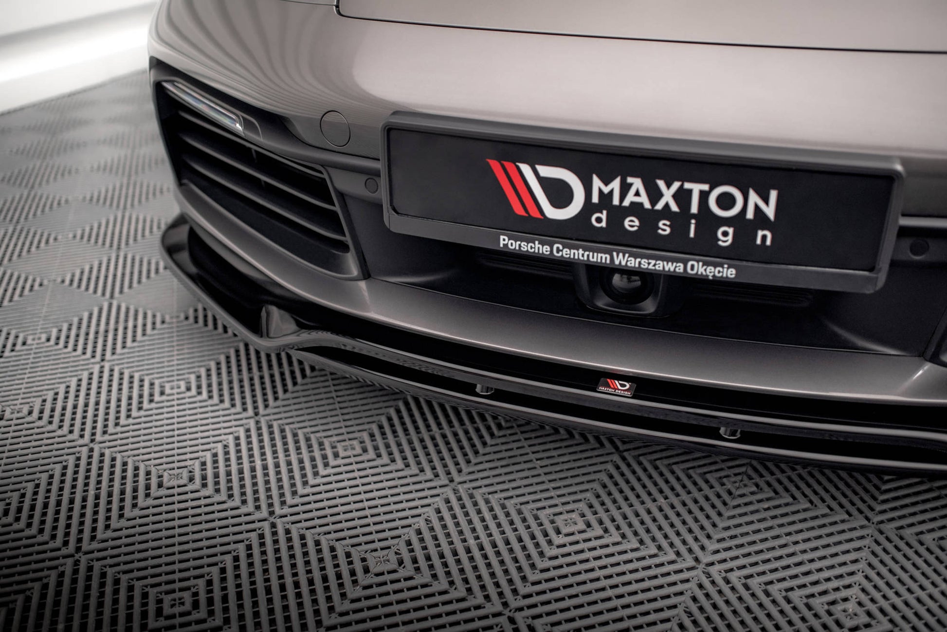 Front Ansatz für Porsche 911 Carrera 4S 992 schwarz Hochglanz