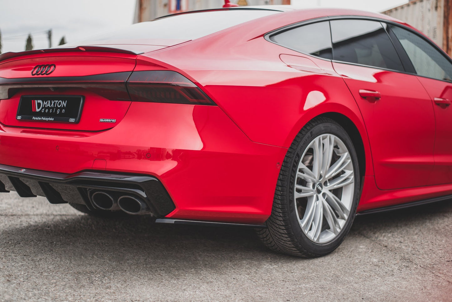 Heck Ansatz Flaps Diffusor für Audi S7 C8 Carbon Look