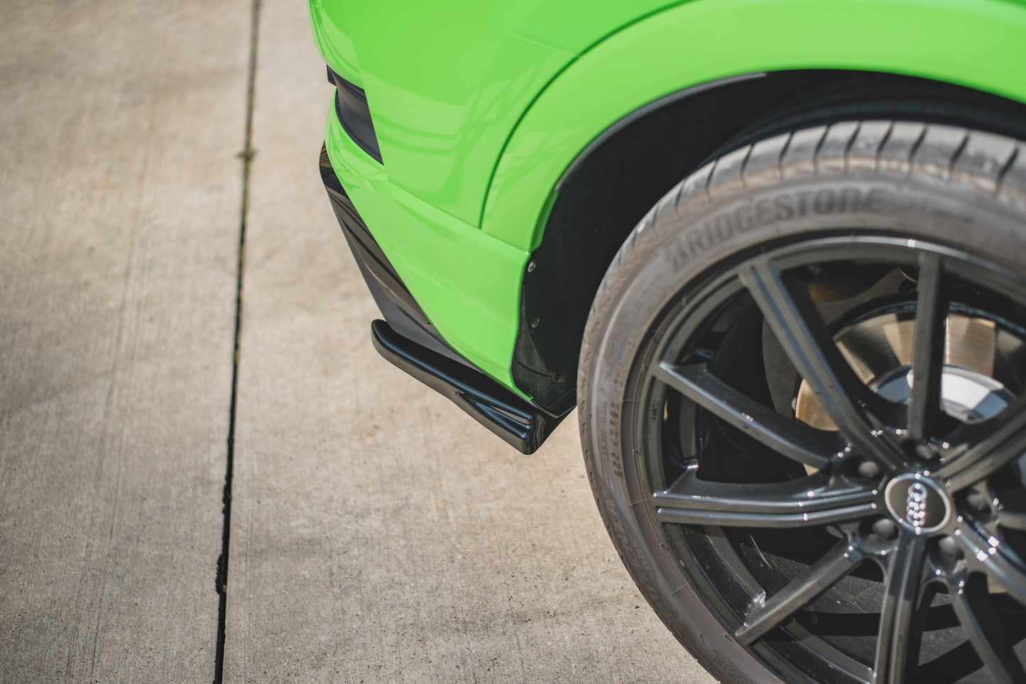 Heck Ansatz Flaps Diffusor für Audi RSQ3 F3 Carbon Look