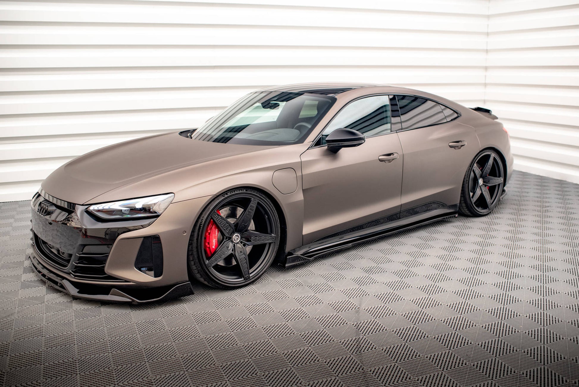 Seitenschweller Ansatz für V.2 für Audi e-Tron GT / RS GT Mk1 Carbon Look