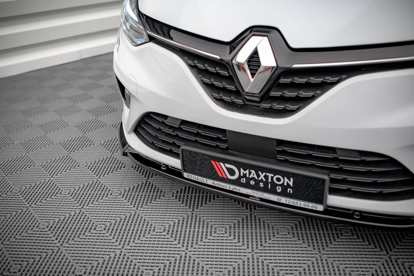 Front Ansatz V.2 für Renault Clio Mk5 schwarz Hochglanz