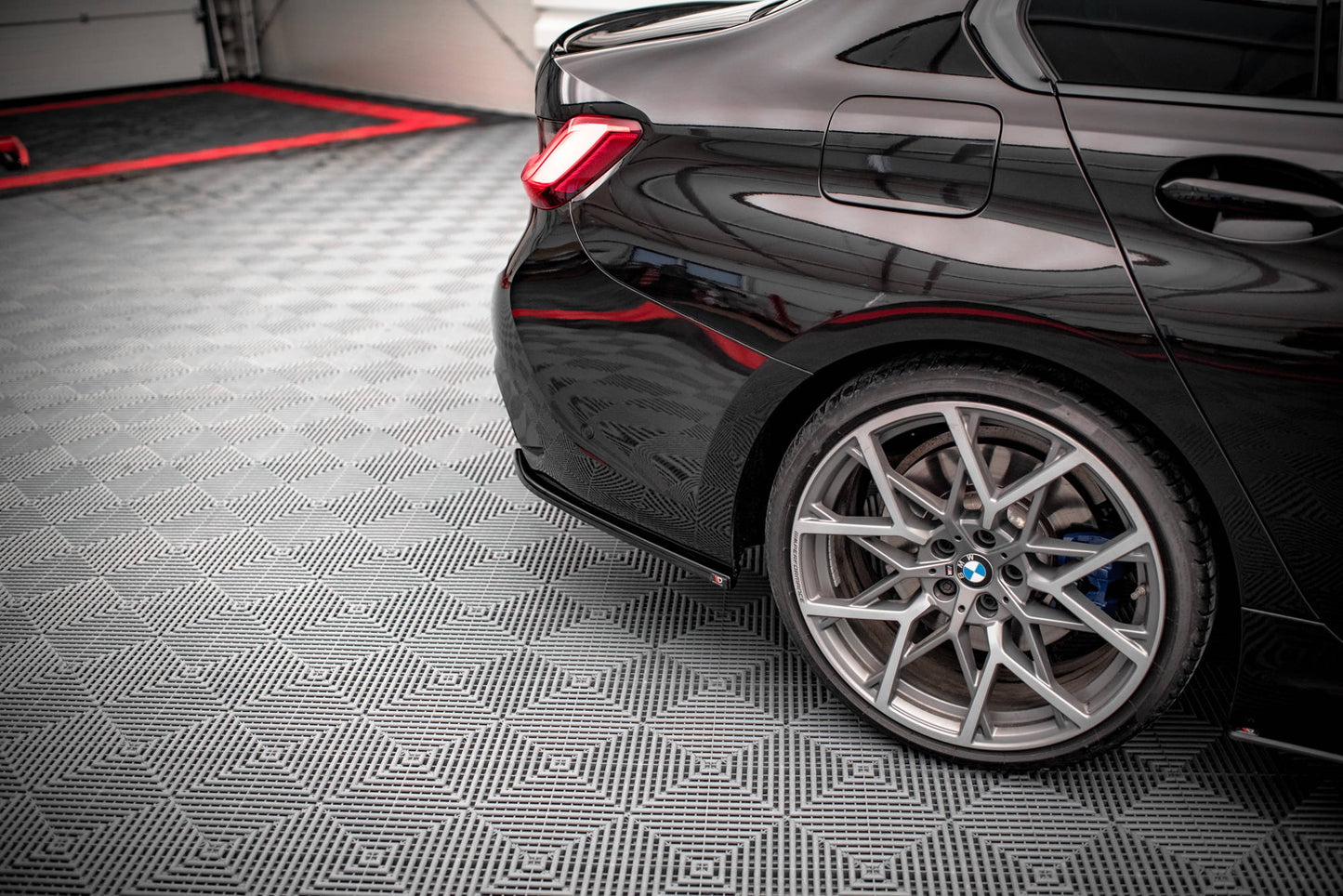 Heck Ansatz Flaps Diffusor V.4 für BMW 3er M-Paket G20 / G21 schwarz matt