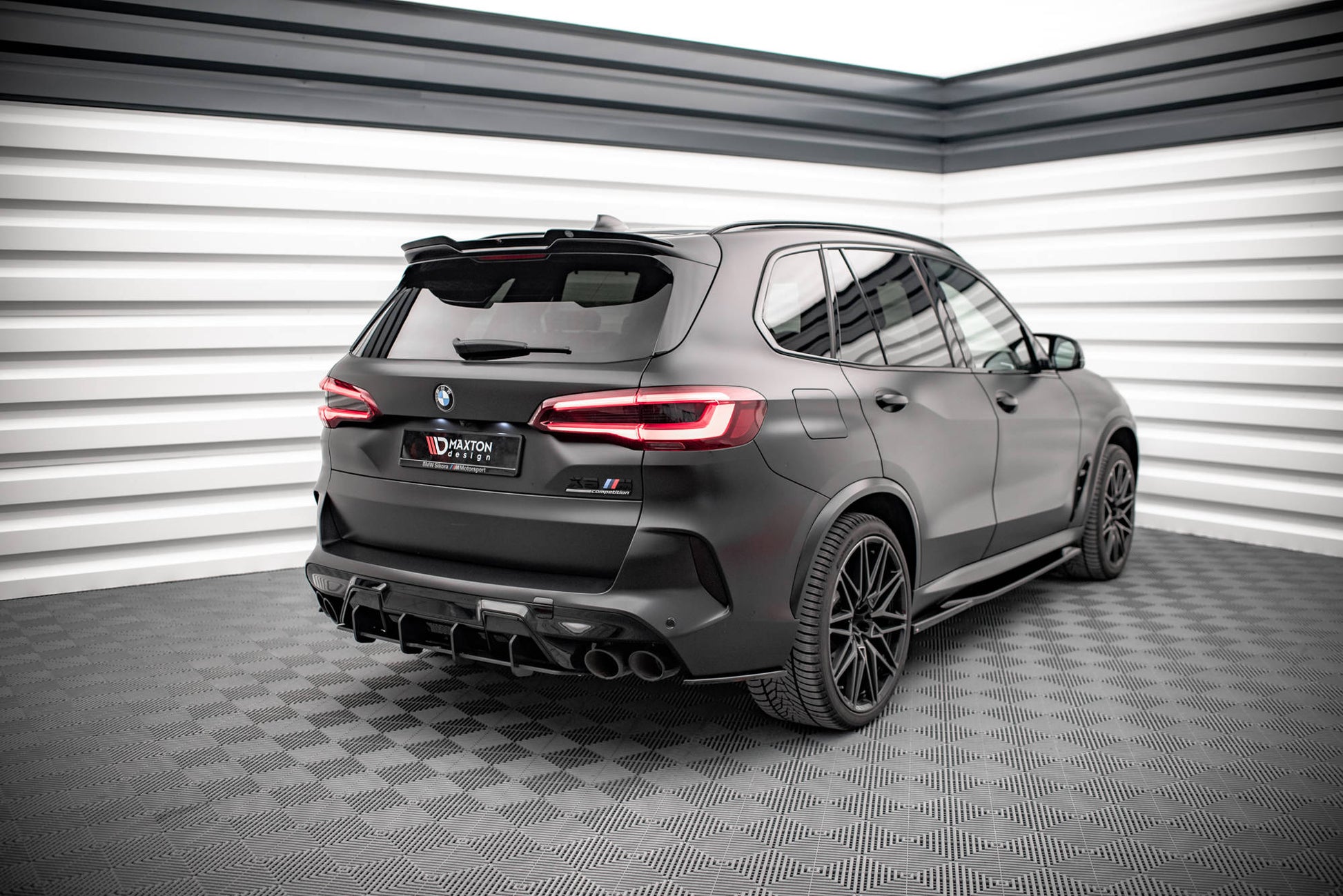 Spoiler CAP für BMW X5M F95 schwarz Hochglanz