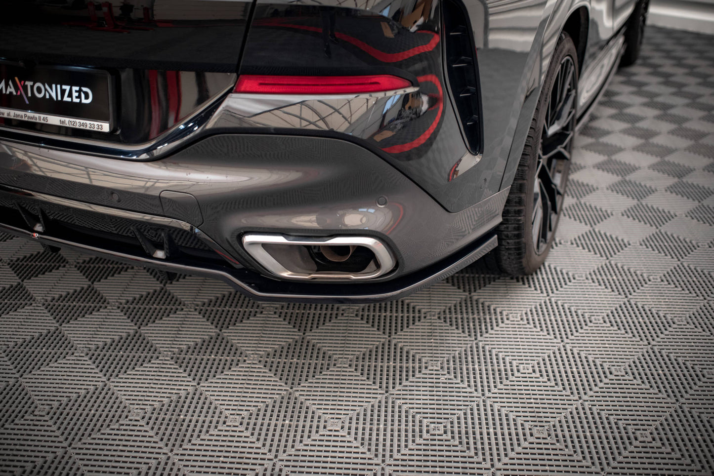 Mittlerer Diffusor Heck Ansatz DTM Look für V.2 BMW X6 M-Paket G06 Carbon Look