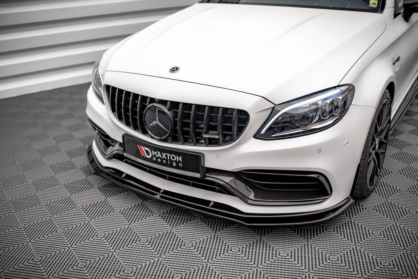 Front Ansatz V.3 für Mercedes-AMG C63 Coupe C205 Facelift schwarz Hochglanz