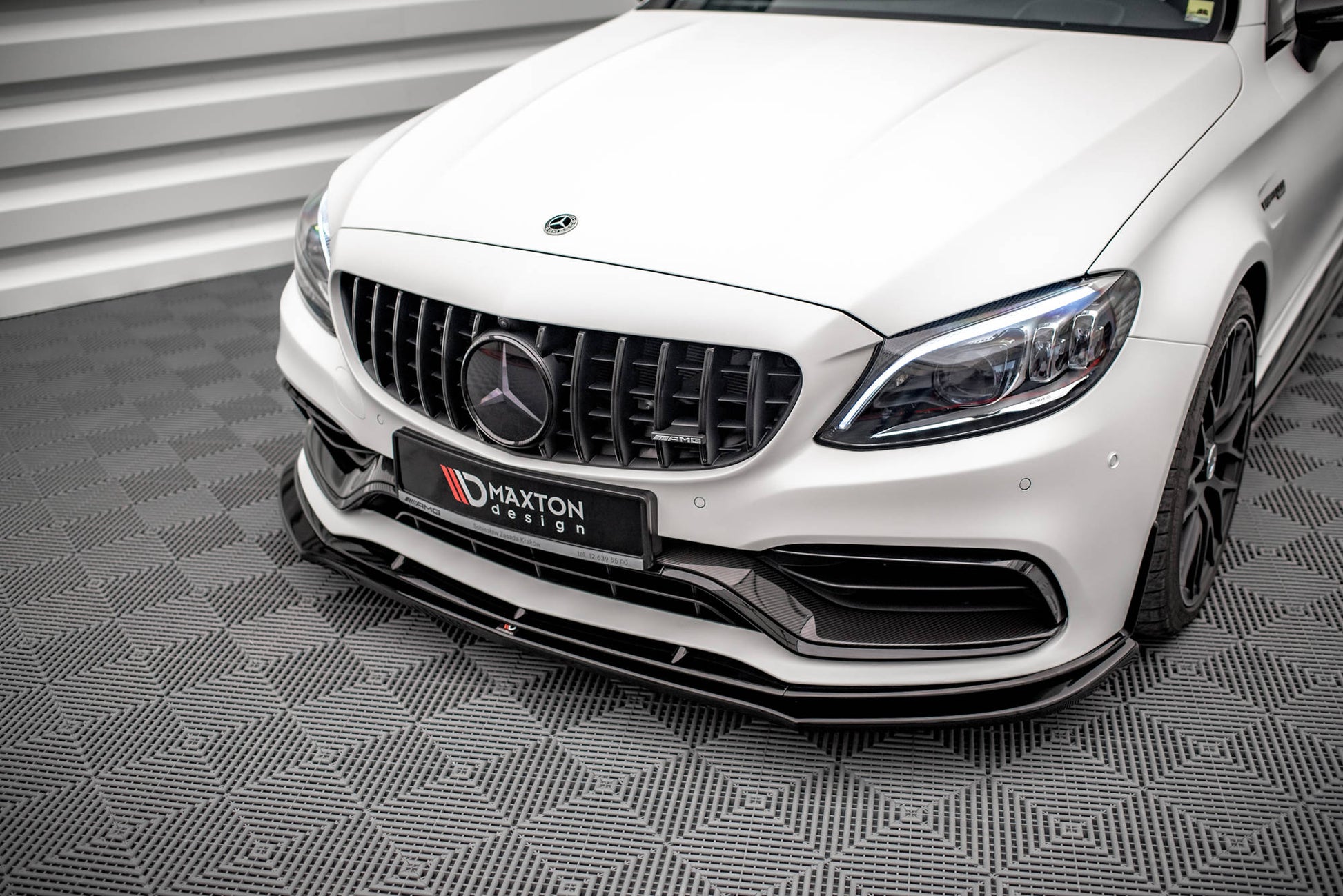 Front Ansatz V.3 für Mercedes-AMG C63 Coupe C205 Facelift schwarz Hochglanz