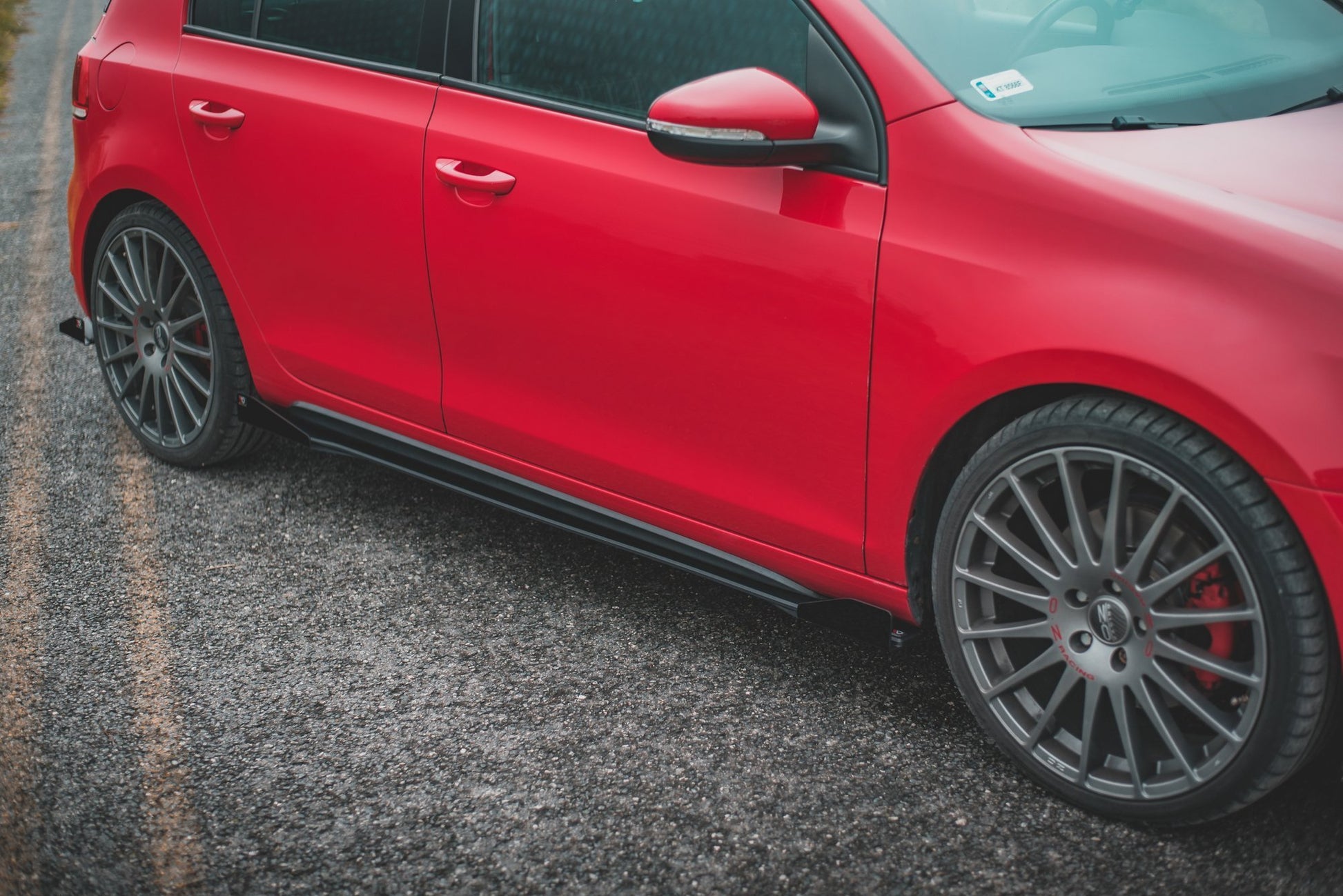Side Flaps Volkswagen Golf GTI Mk6 schwarz Hochglanz