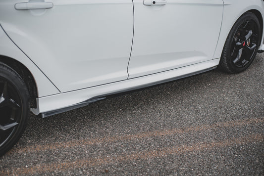 Seitenschweller Ansatz für V.2 für Ford Focus ST Mk3 Carbon Look