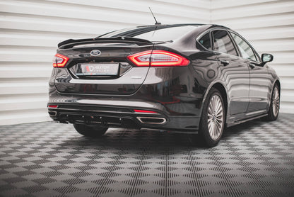 Spoiler CAP für Ford Mondeo Mk5 Carbon Look
