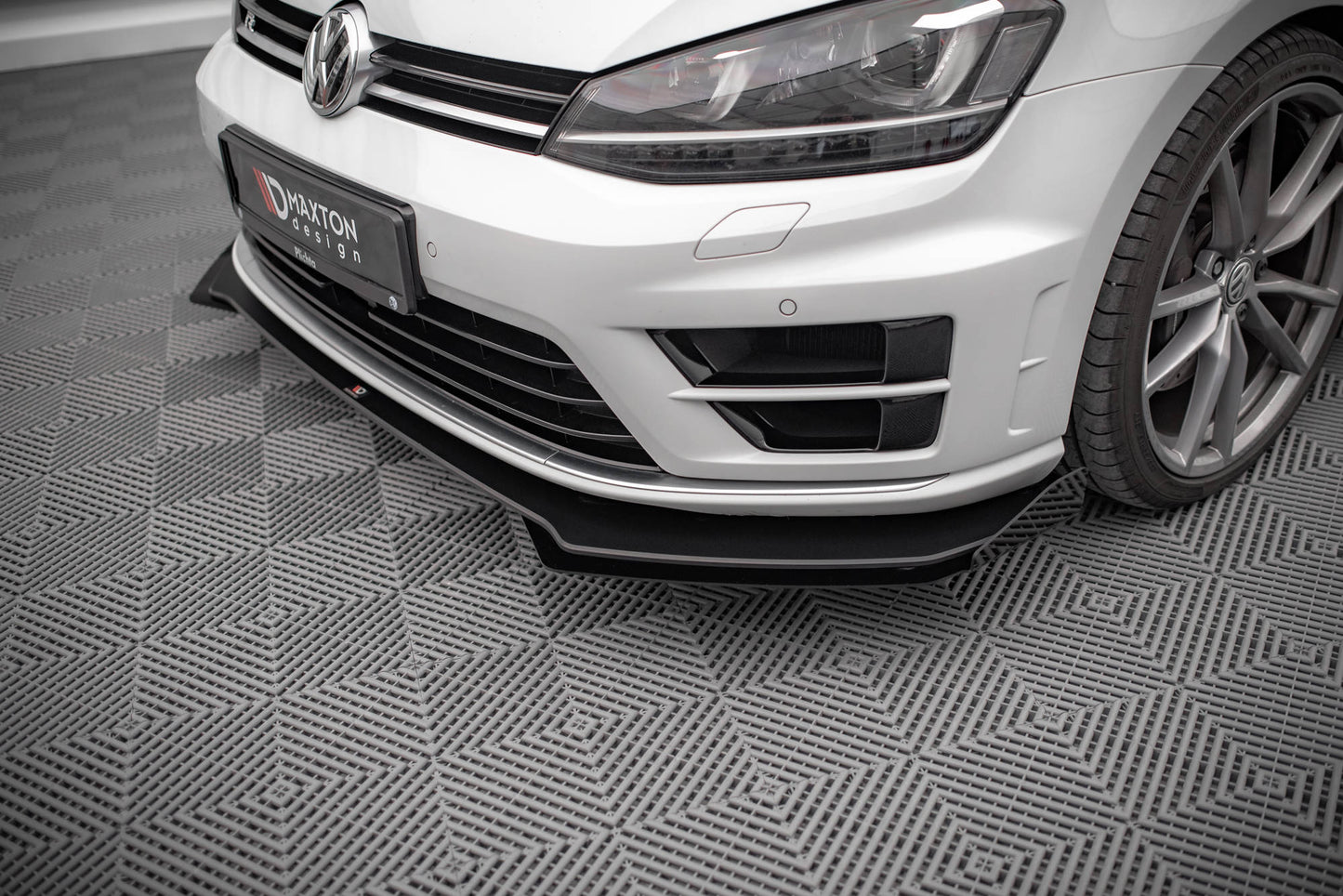 Front Flaps Volkswagen Golf R Mk7 schwarz Hochglanz