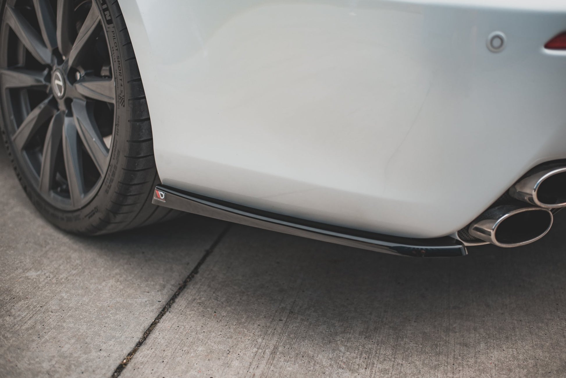 Heck Ansatz Flaps Diffusor für Lexus IS F Mk2 Carbon Look