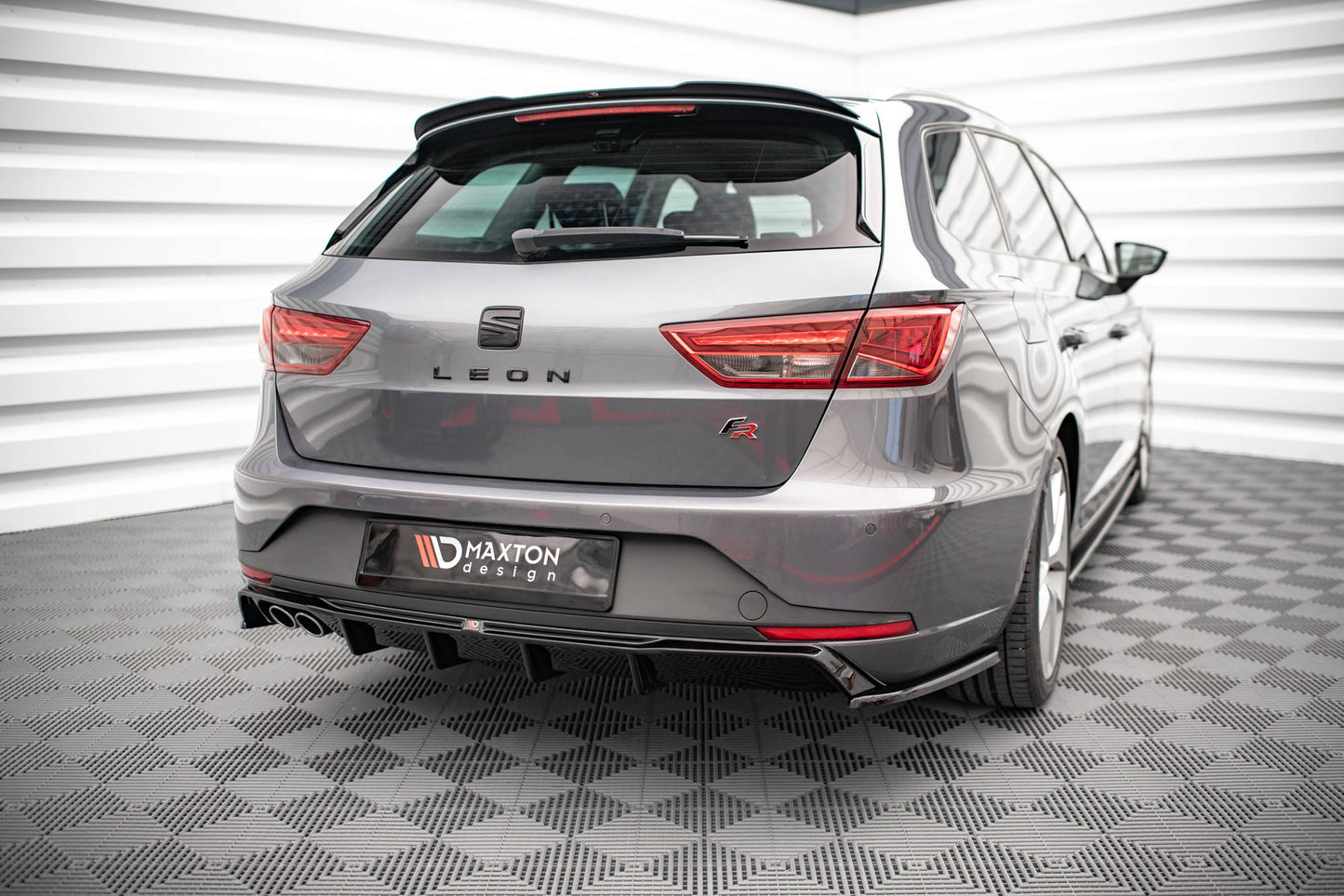Diffusor Heck Ansatz für Seat Leon FR Sportstourer Mk3 schwarz matt