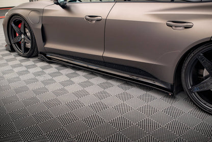 Seitenschweller Ansatz für V.2 für Audi e-Tron GT / RS GT Mk1 Carbon Look