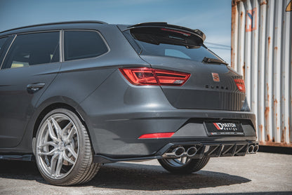 Heck Ansatz Flaps Diffusor V.3 für Seat Leon Cupra Mk3 FL Sportstourer schwarz Hochglanz