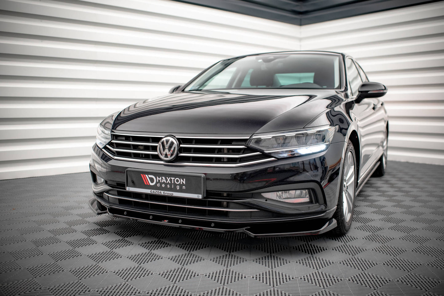Front Ansatz V.1 für Volkswagen Passat B8 Facelift schwarz matt