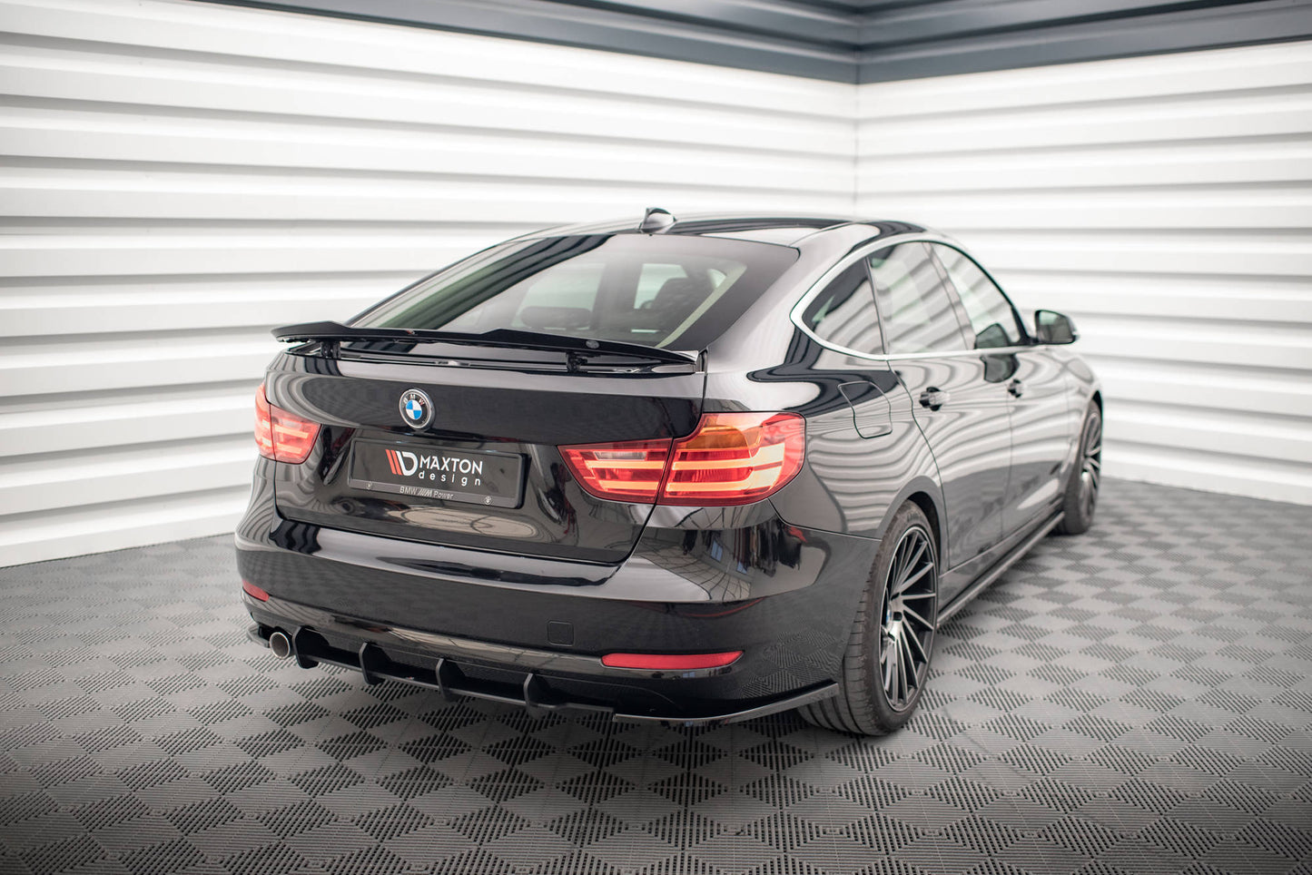 Heck Ansatz Flaps Diffusor für BMW 3er GT F34 schwarz matt