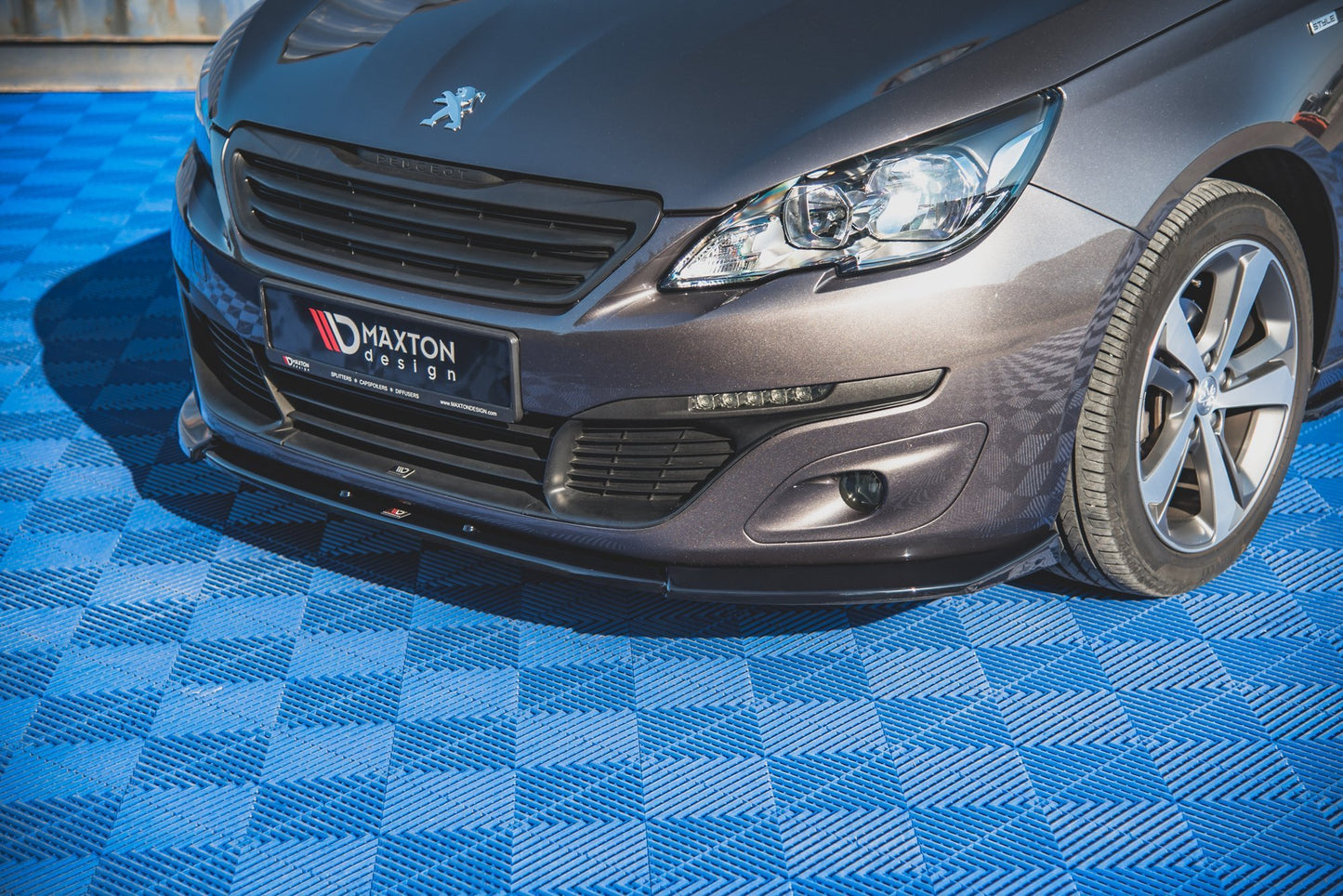 Front Ansatz V.2 für Peugeot 308 Mk2 Facelift Carbon Look