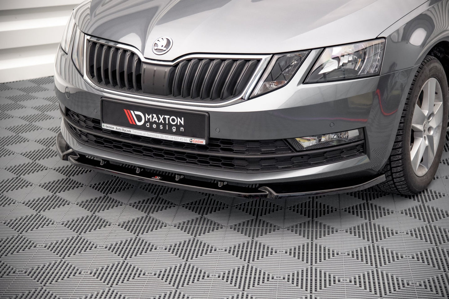 Front Ansatz V.1 für Skoda Octavia Mk3 Facelift Carbon Look