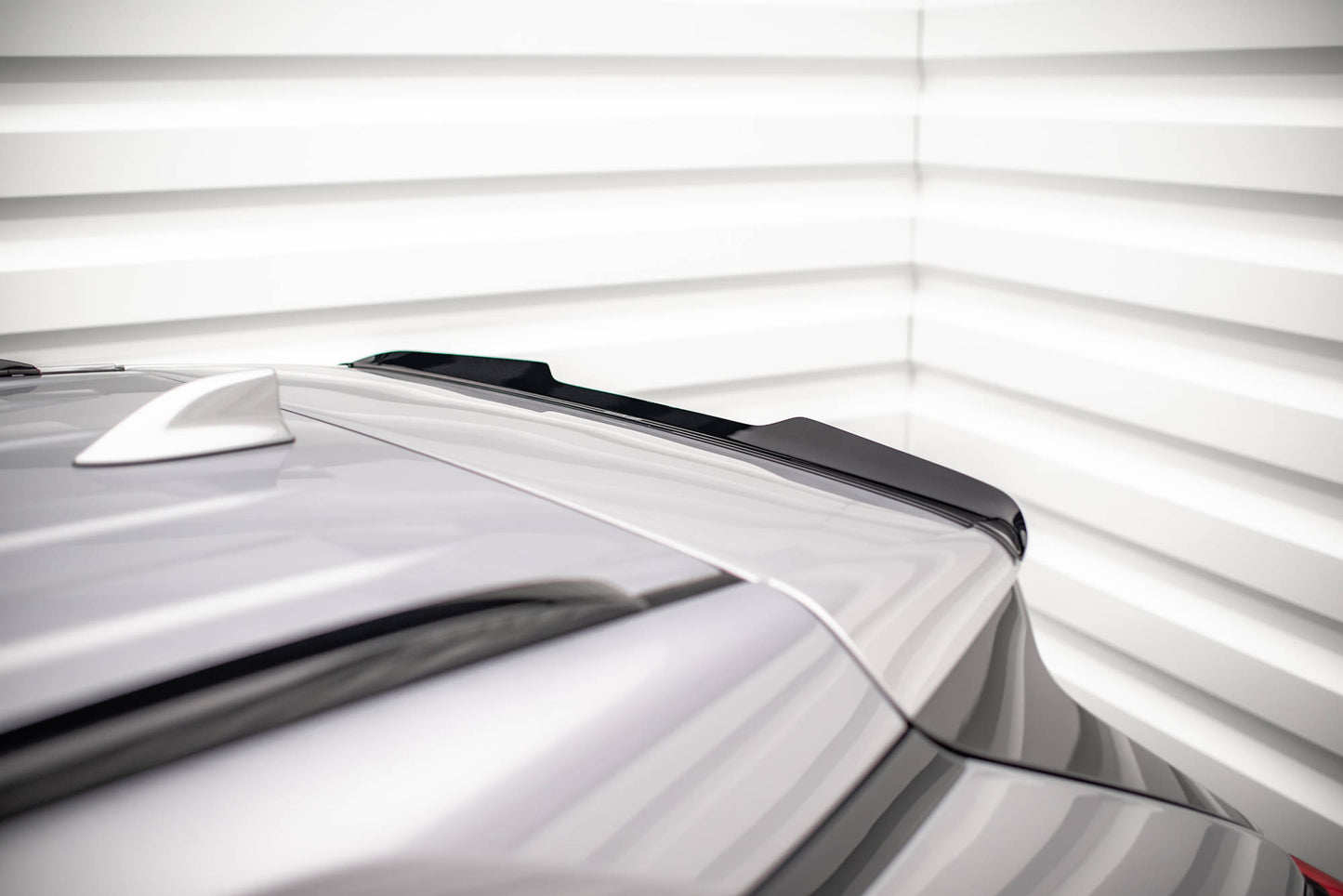 Spoiler CAP für Toyota RAV4 Mk5 schwarz matt
