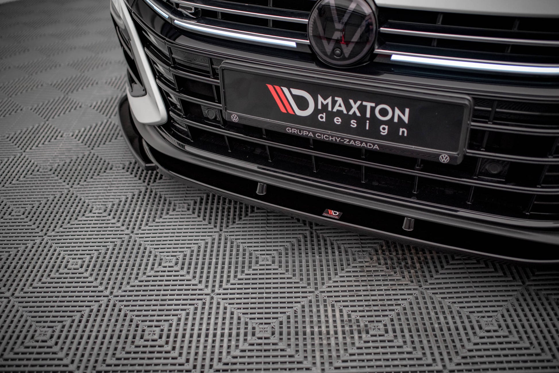 Front Ansatz V.1 für Volkswagen Arteon R schwarz matt