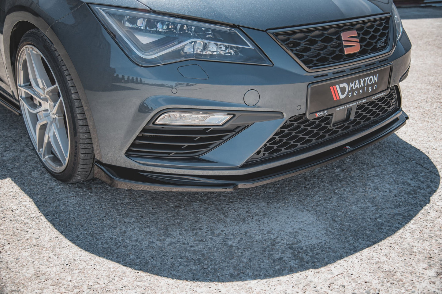 Front Ansatz V.5 für Seat Leon Cupra / FR Mk3 FL schwarz matt